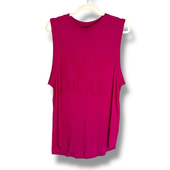 Ivy Park Magenta/Fuchsia Sleeveless Tee Size Medium - Picture 1 of 6